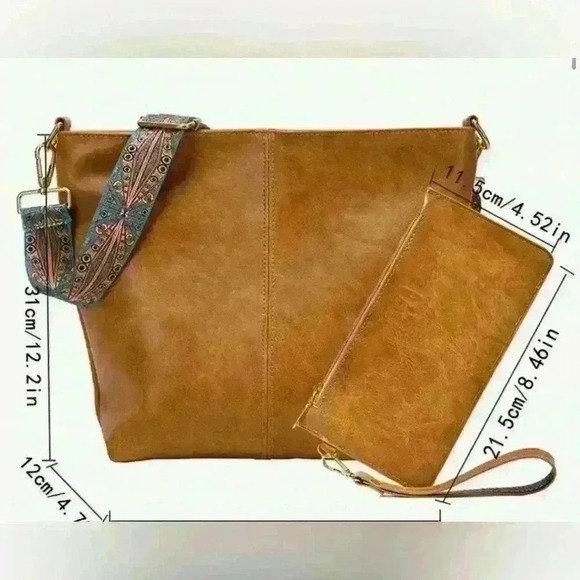 Large Capacity Retro Style Hobo Bag - Picture 2 of 2